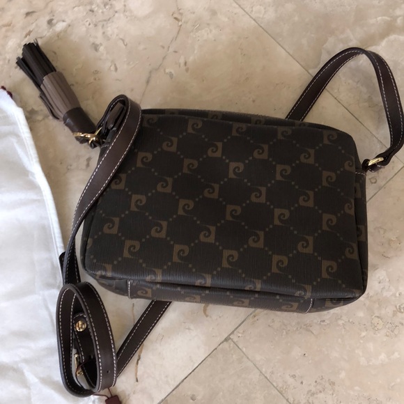 pierre cardin cross body bag